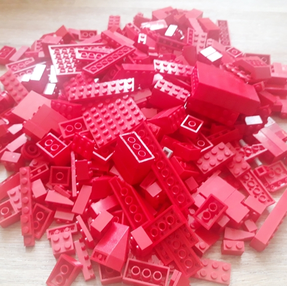 Assorted Lego Bricks - Red 1 Pound 10 oz - Picture 4 of 8